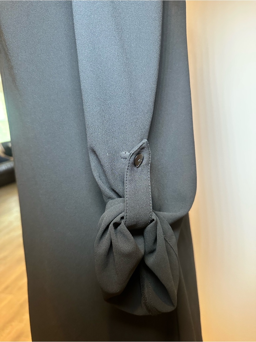Women's Black Shift Dress with Three-Quarter Sleeves - Picture 3 of 3